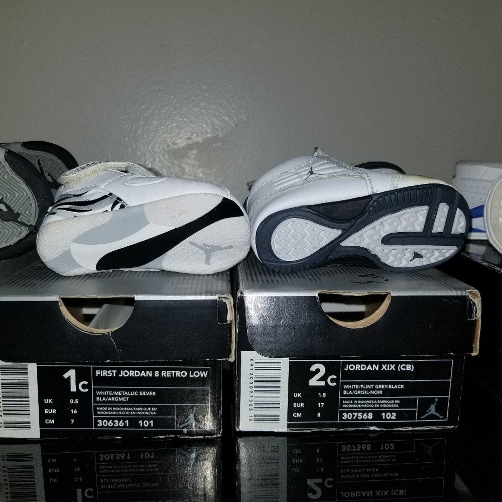 Jordan sneakers sizes  Infant 1c and 2c